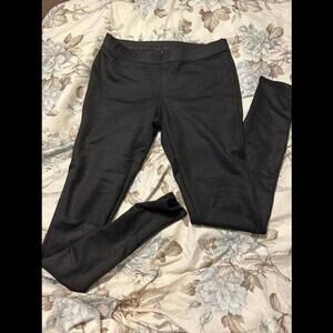 Unleash Your Style w/ Unique and Trendy Shiny Black, Express leggings